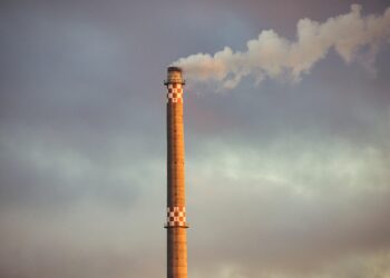 Global Climate Control: A Comparative Analysis of Climate Change Laws Across Nations