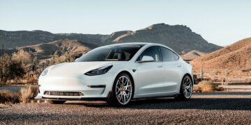 Revolutionizing Sustainability: Top Green Tech Startups to Keep an Eye On